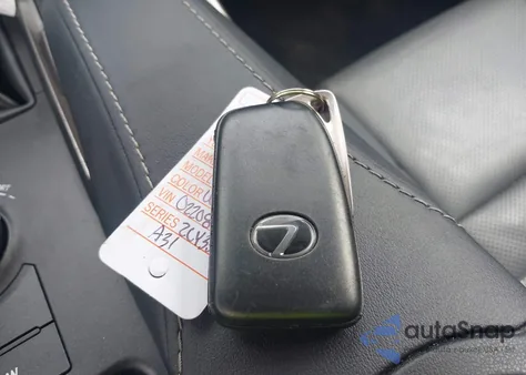 2017 Lexus Is 300 из США, поврежденный, VIN JTHCM1D20H5022080